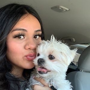 Meet your Posher, Eunice